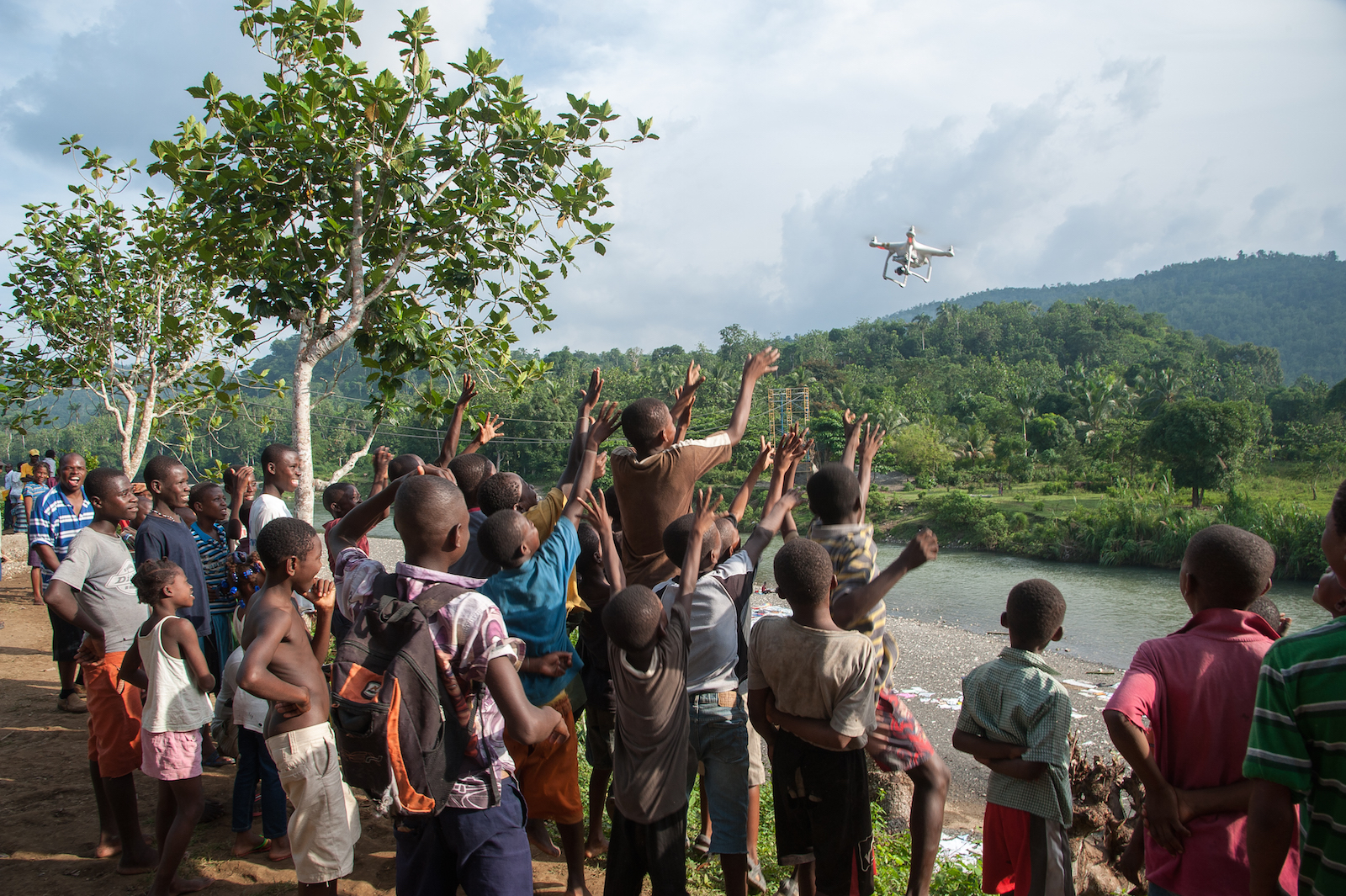 drones-haiti drones-haiti